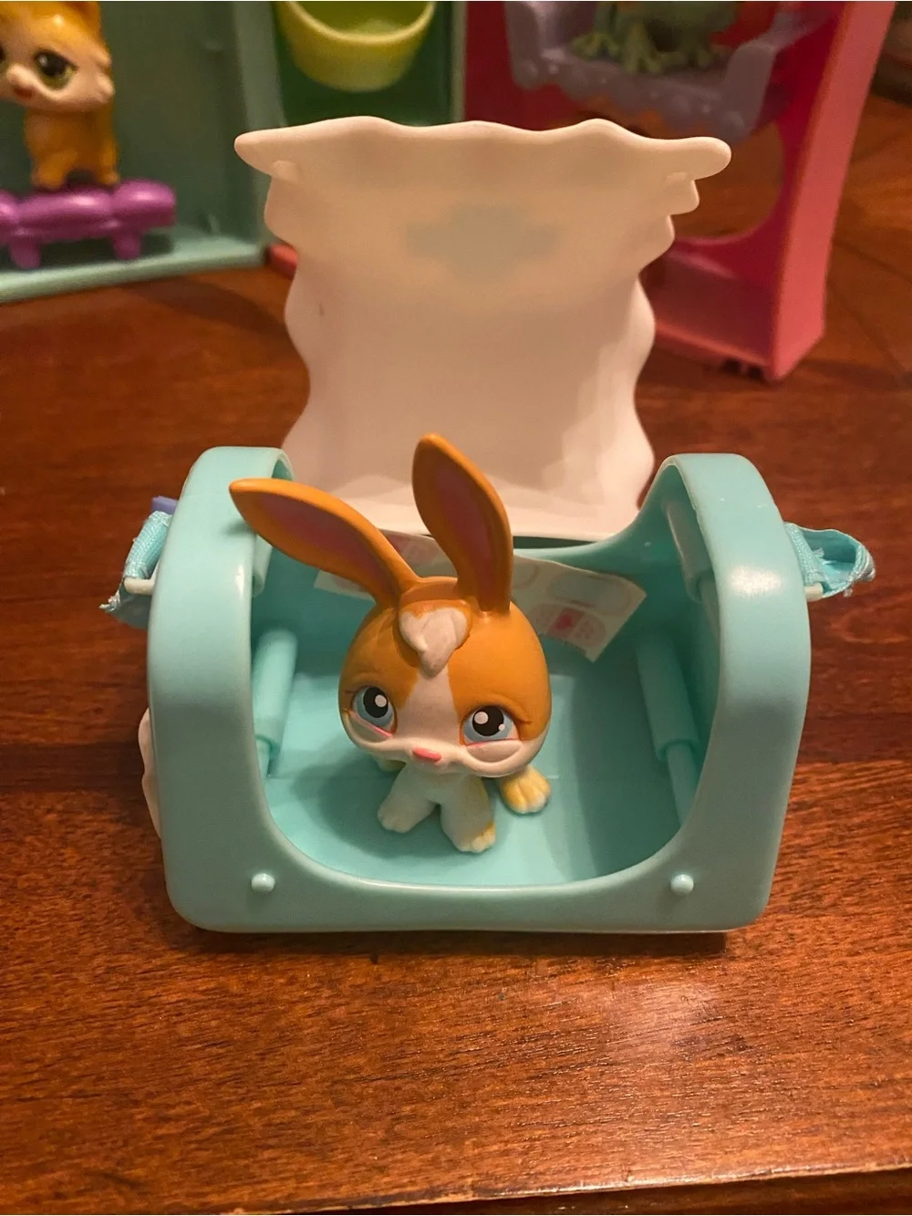 Littlest Pet Shop Get Better Center With Pets & Accessories